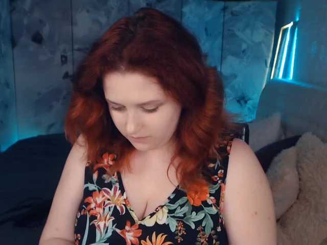 Oddajajo posnetke zaslona SofiRyan