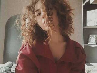 Erotični video klepet SofiyaRed