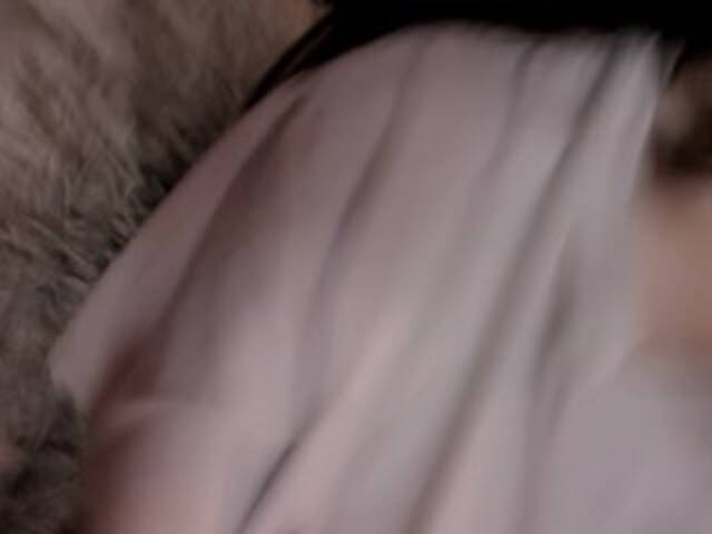 Oddajajo posnetke zaslona Sonya-Mo