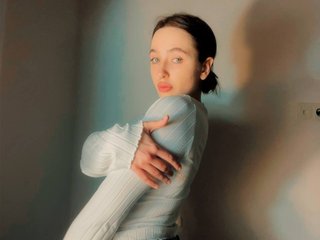 Erotični video klepet Sonya-Sh1ne