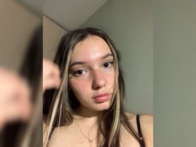 Oddajajo posnetke zaslona sophia-babe