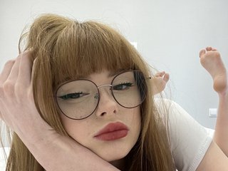 Erotični video klepet Sophie-doll