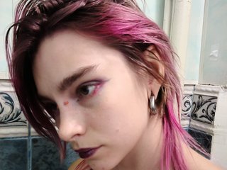 Erotični video klepet SophieHard