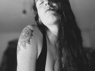 Erotični video klepet SoTired