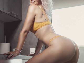 Erotični video klepet StellarQueen