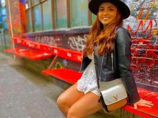 Erotični video klepet StephanieDaniels