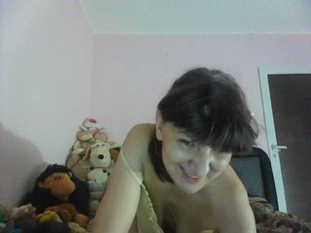 Oddajajo posnetke zaslona strawberychus