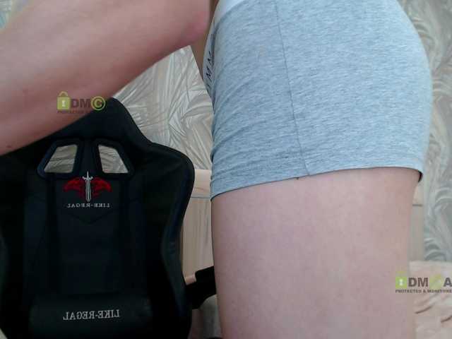 Oddajajo posnetke zaslona Sunny-Girl1