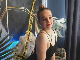 Erotični video klepet SunShineLolaa