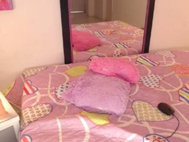 Oddajajo posnetke zaslona SusanaMoore