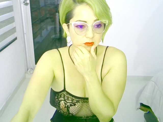 Oddajajo posnetke zaslona susancooper