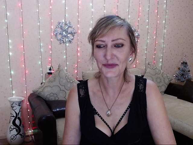 Fotografije SusanSevilen Show outfit - 5 tokens, Dance-20 tokens, Stroke the chest-10 tokens, show tongue-5 tokens, kiss -5 tokens, confess love-3 tokens order music - 3 tokens. Thumb Sucking Simulating Blowjob - 10 Tokens watch the camera with comments-50 t add to friends-15 t