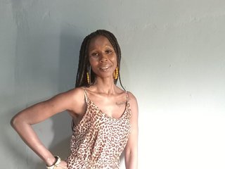 Erotični video klepet SuUGABABE