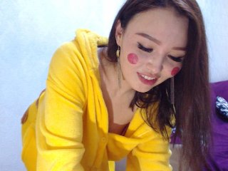 Fotografije suzifoxx hi guys! lovense lush is on! lets play and cum together:P PVT is allowed! pussy play at goal! add friend 5 tkns #asian #ass #tits #lovense #anal #pussy