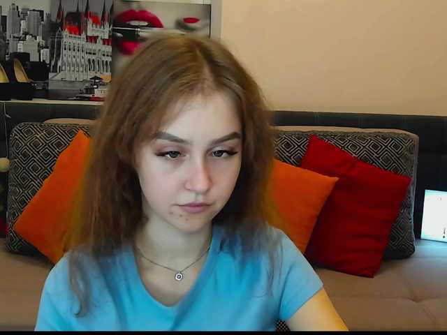 Oddajajo posnetke zaslona Suzydollj229