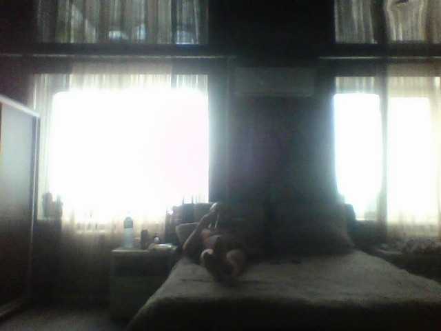 Oddajajo posnetke zaslona SvetDar