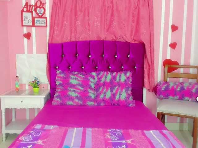 Oddajajo posnetke zaslona sweet-pink