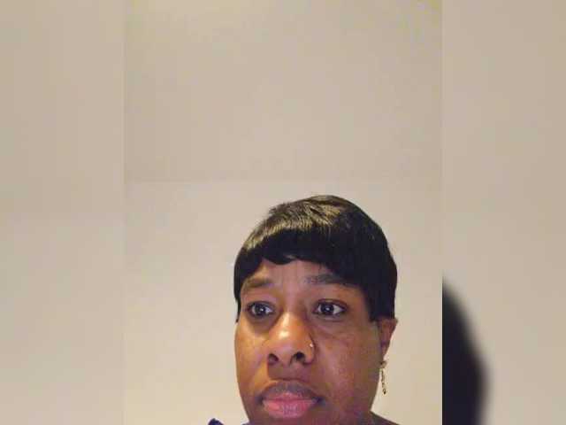 Oddajajo posnetke zaslona Sweet115