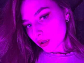 Erotični video klepet SweetBabyHot