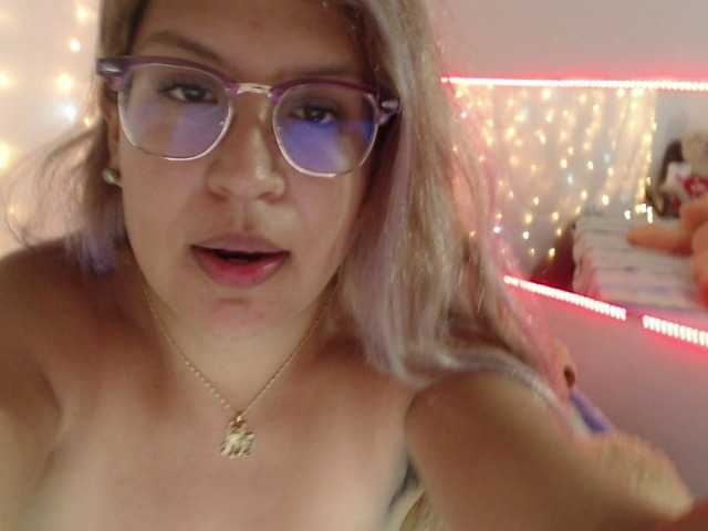 Fotografije SweetBarbie the sugar princess fill her body with cream and her creamy hairy pussy explode with squirt! /hairy pussy close 50 !! squirt 222/ snap 100 / lovense in ass / anal in pvt/ cum 100 #latina #bigboobs #18 #hairy #teen #squirt #cum #anal #lovense #Cam2CamPri