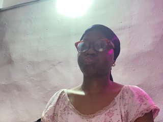 Erotični video klepet Sweetbellea