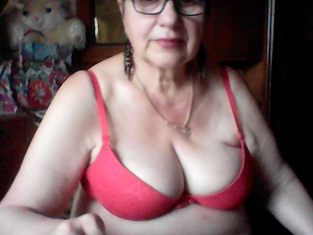 Fotografije SweetCherry00 no tip no wishes, 30 current I will show the figure, subscription 10, if you want more send in private) camera 50 token