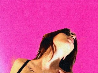 Erotični video klepet SweetieSlut