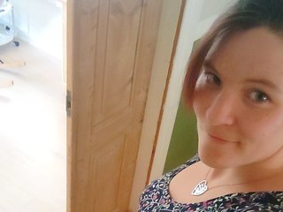 Erotični video klepet SweetMe