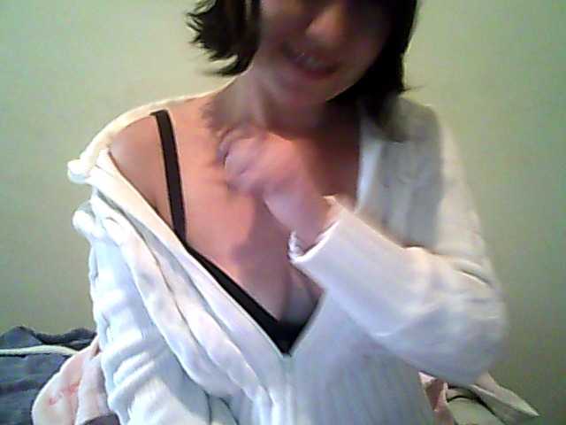 Fotografije SweetSafira Play with me :) Tips for tricks! 50 TOKENS - get naked - try me!