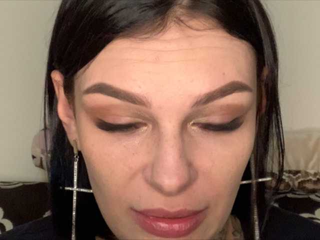 Oddajajo posnetke zaslona swettykitty