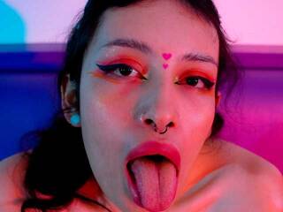 Erotični video klepet SYLENEGOTH