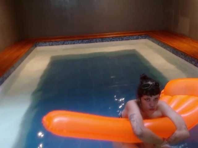 Oddajajo posnetke zaslona SYLENEGOTH