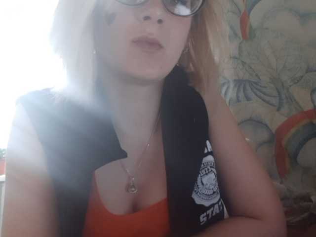 Oddajajo posnetke zaslona SylviaOn