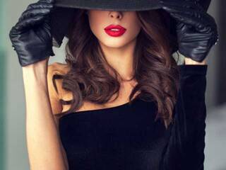 Erotični video klepet TattyAnal