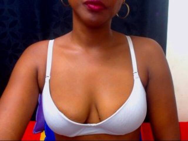 Oddajajo posnetke zaslona taty2hott