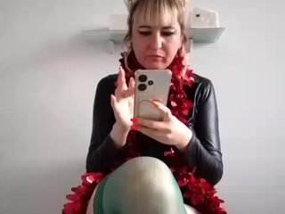 Erotični video klepet Lady_in_Red