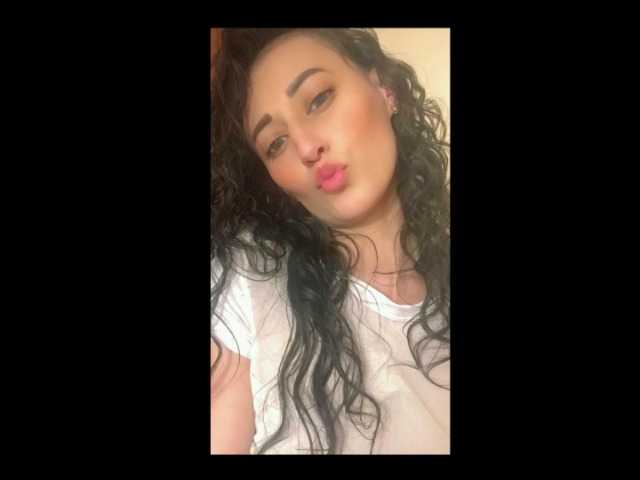 Oddajajo posnetke zaslona Taylor-l2