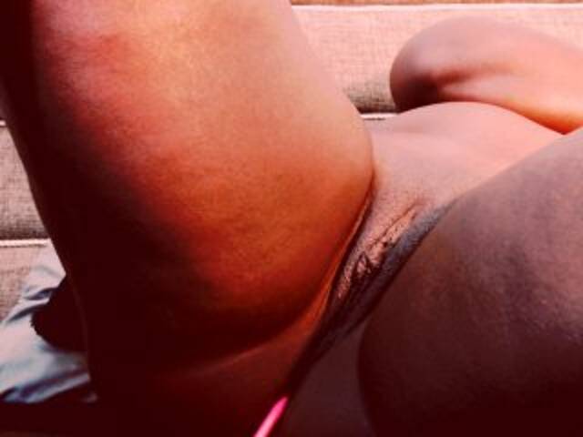 Oddajajo posnetke zaslona TaylorEbony