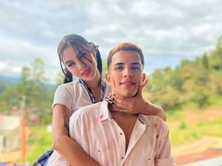 Erotični video klepet TeenLustLive-