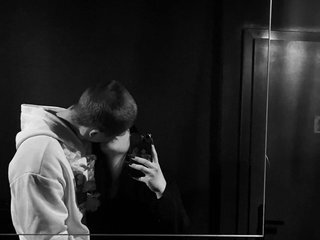 Erotični video klepet TeenVibes-18-