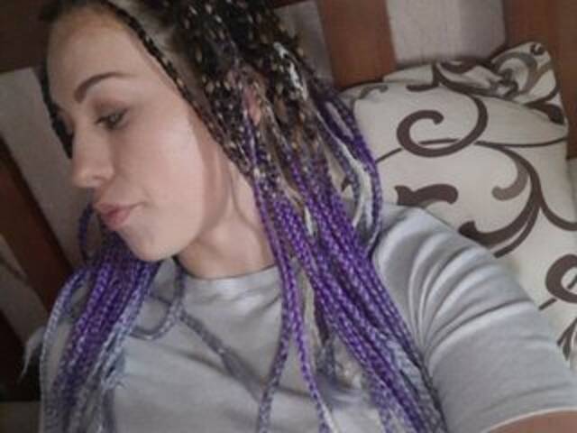 Oddajajo posnetke zaslona PlayGirlKiss