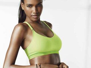 Erotični video klepet TessaXHoney