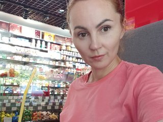 Erotični video klepet TessBertie