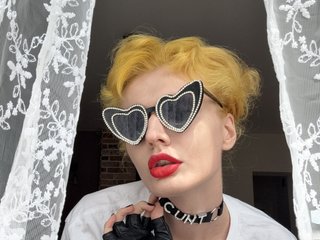 Erotični video klepet ThaliaWhisper