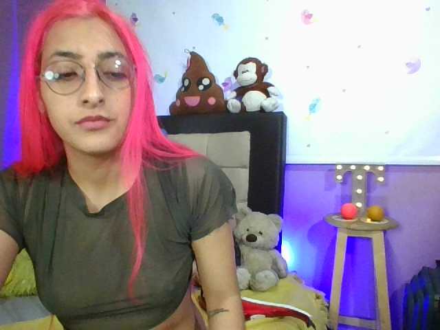 Oddajajo posnetke zaslona ThammyModell