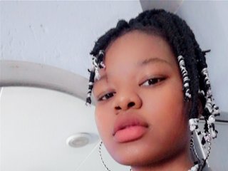 Erotični video klepet Thandieee