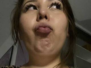 Erotični video klepet Thebaddestfemale