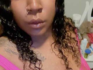 Erotični video klepet Thicaliciouss