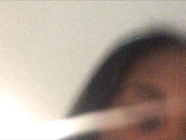 Oddajajo posnetke zaslona ThickAndFine