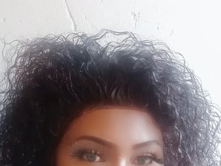 Erotični video klepet THREEHOLESPLEASURE